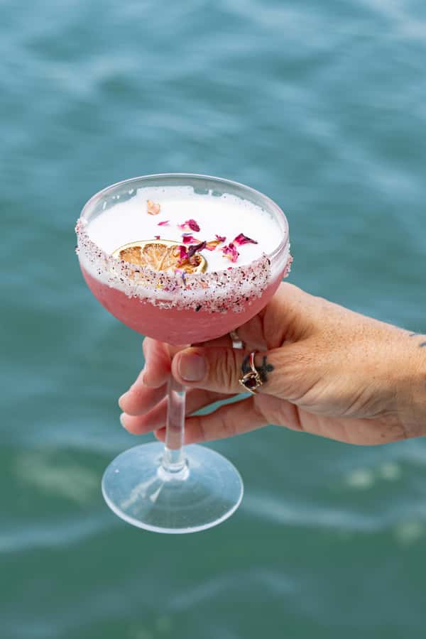 Bushtucker Cultural Cruise - Cultural commentary on the water: what you should listen for