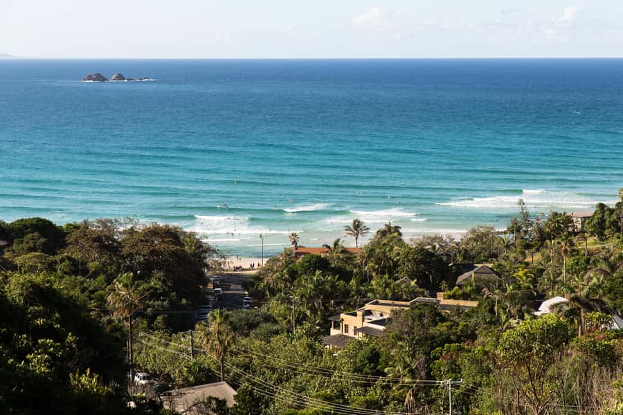 Byron Bay: Hinterland and Bangalow Full-Day Guided Tour - A tight 6-hour Byron day: what the schedule really means for you