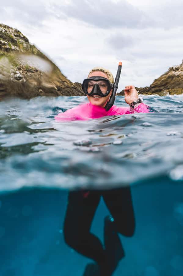 Byron Bay: Snorkeling Tour at Julian Rocks, Nguthungulli - The boat time vs. the water time: how the 150 minutes feels