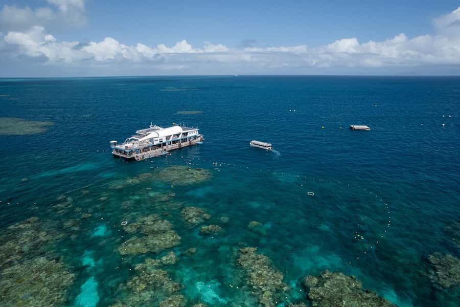Cairns: 2-Day Barrier Reef Pontoon & Fitzroy Island Tour - Dry reef time: semi-submarine, glass-bottom boats, and the observatory feed