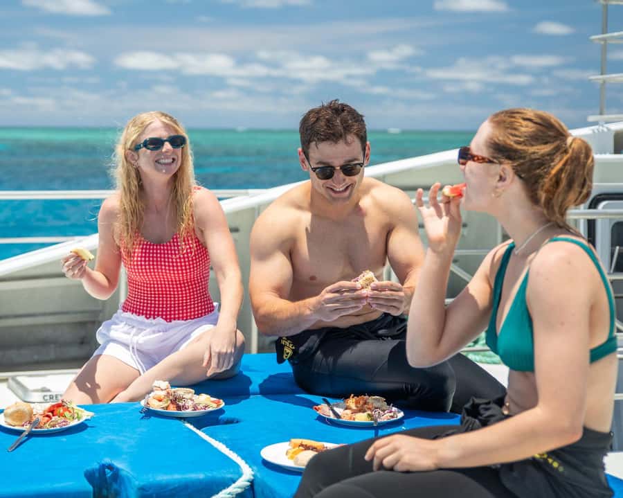 Cairns: 2-Day Great Barrier Reef and Fitzroy Island Tour - Day 1: Reef Sites, Timing, and How You Get In the Water
