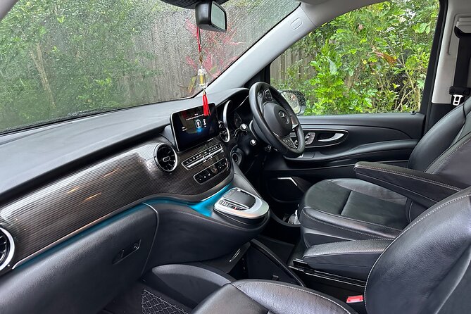 Cairns Airport to Port Douglas Private Transfer With Return - Comfort That Helps: A/C, Clean Car, and Child Seats