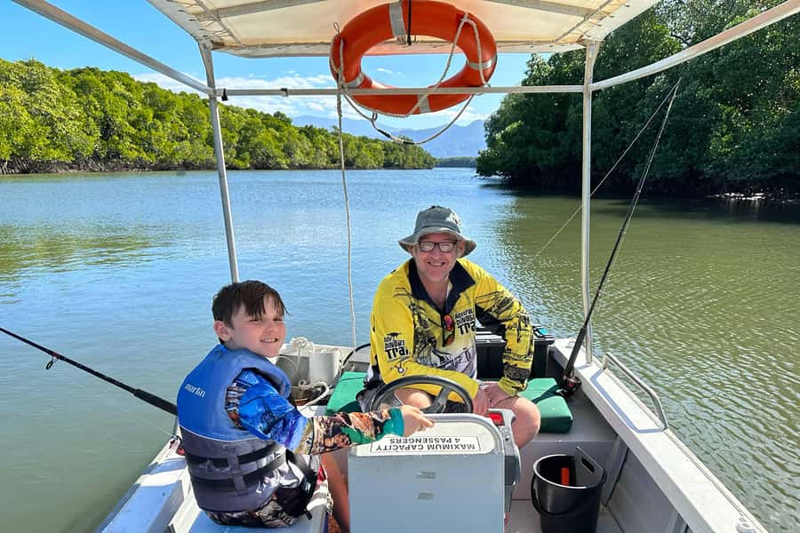 Cairns: Dinghie (tinny) Boat Hire - Fishing on a tinny: casting near the right habitat