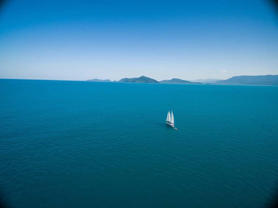 Cairns: Green Island & Great Barrier Reef Sailing Tour - A Classic Cairns Reef Day, Done the Calm Way