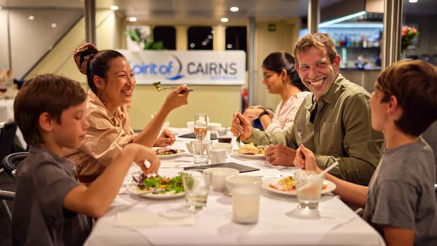 Cairns: Spirit of Cairns Dinner Cruise - Dinner onboard: a buffet that actually feels like a meal