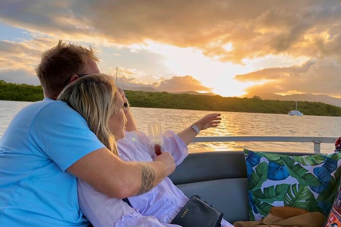Cairns Sunset Cruise - Drinks and a small snack: what’s included and how it affects your evening