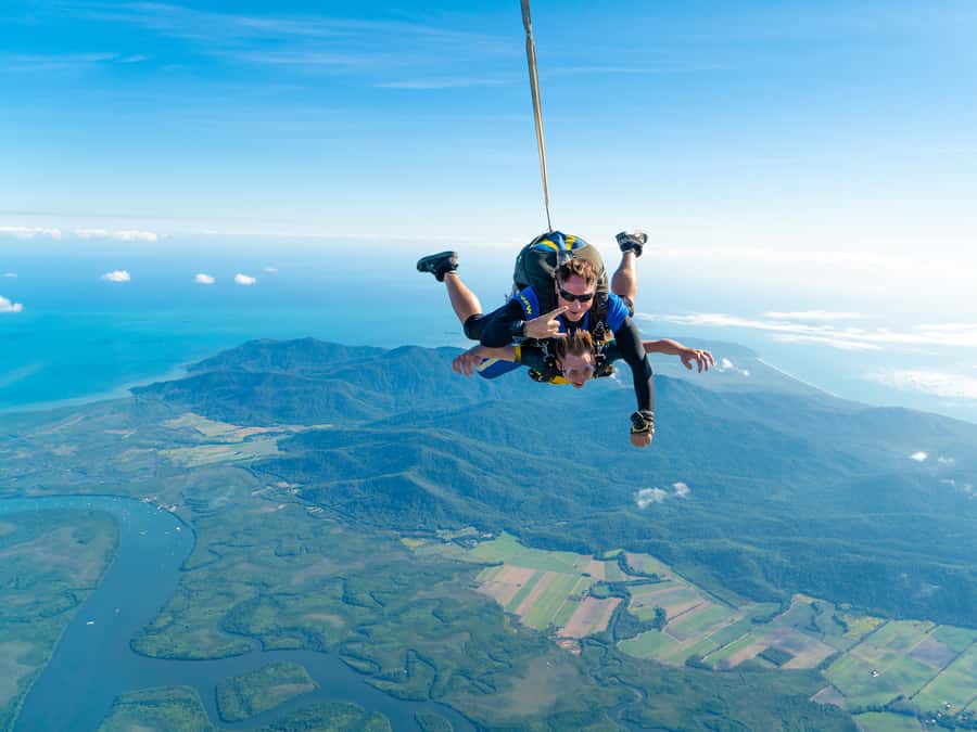 Cairns: Tandem Skydive Experience - The 3-Hour Reality: What Actually Happens From Pickup to Landing