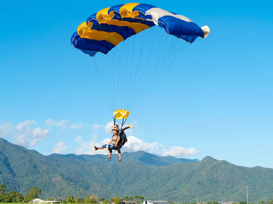 Cairns: Tandem Skydive Experience - The Flight Up: Great Views Start Before You Jump