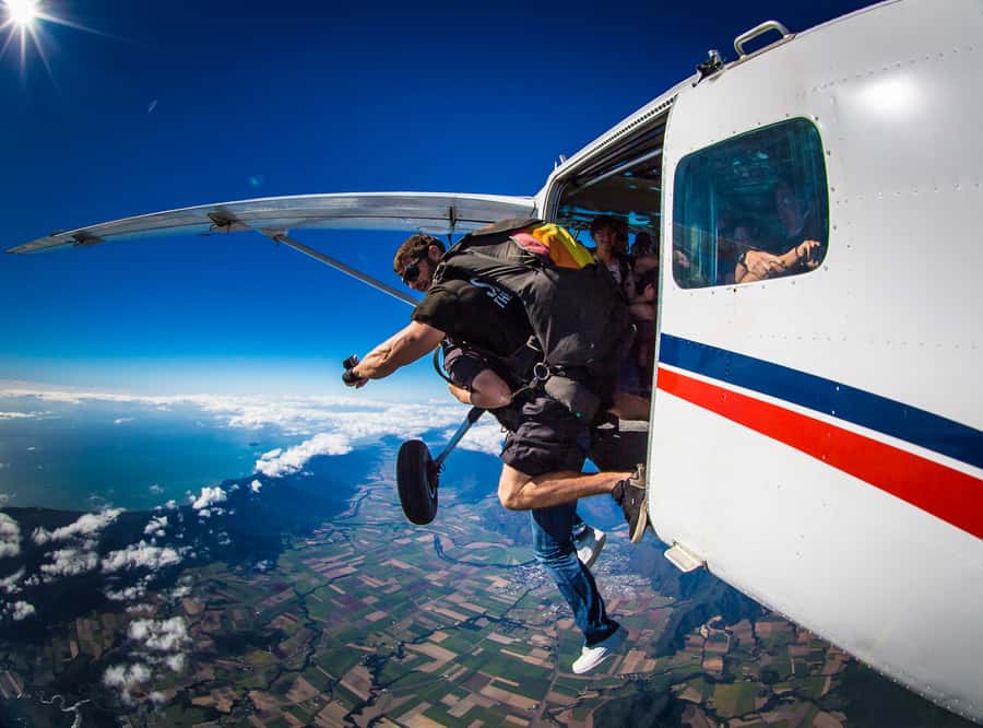 Cairns: Tandem Skydive Experience - Sunrise Over Cairns CBD: Why This Version Feels Different