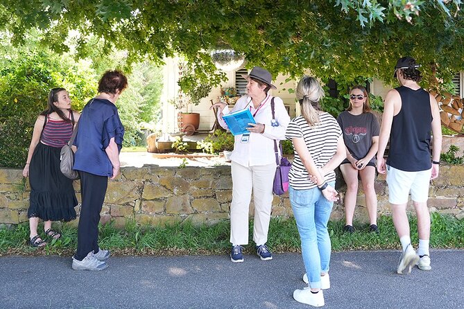 Cammino di Hepburn (Hepburn Walking Tour) at 5pm each Friday - Stop 6: Villa Parma’s Italianate style in the middle of Victoria