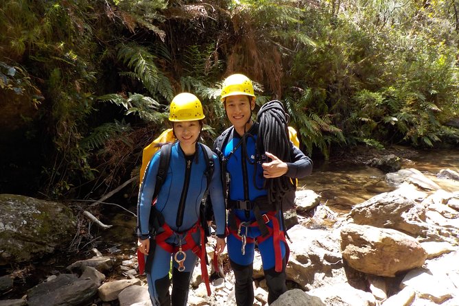 Canyoning at Twister and Rocky Creek: Two Canyons In One Day - Two canyons, one Blue Mountains storyline