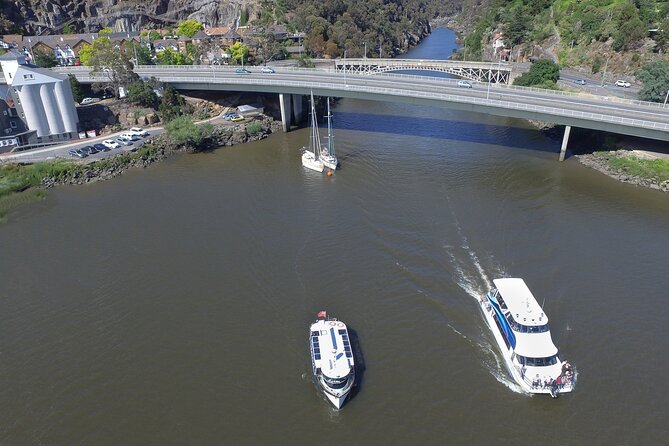 Cataract Gorge Cruise 12:30 pm - Should you book the Cataract Gorge Cruise?