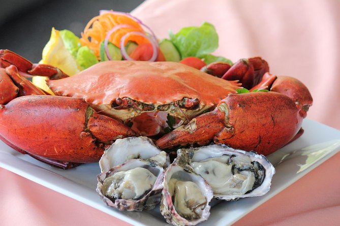 Catch a Crab Tour with Optional Seafood Lunch - Catch a Crab: what you’ll do first on the riverbanks
