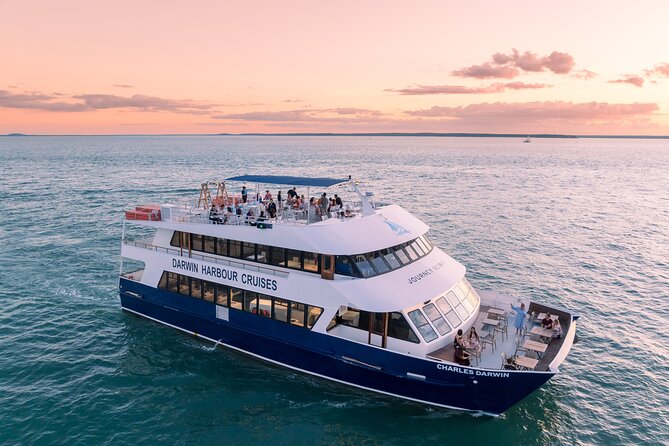 Charles Darwin Dinner Cruise - The ride itself: 3 levels, AC, and a sundeck decision you’ll feel