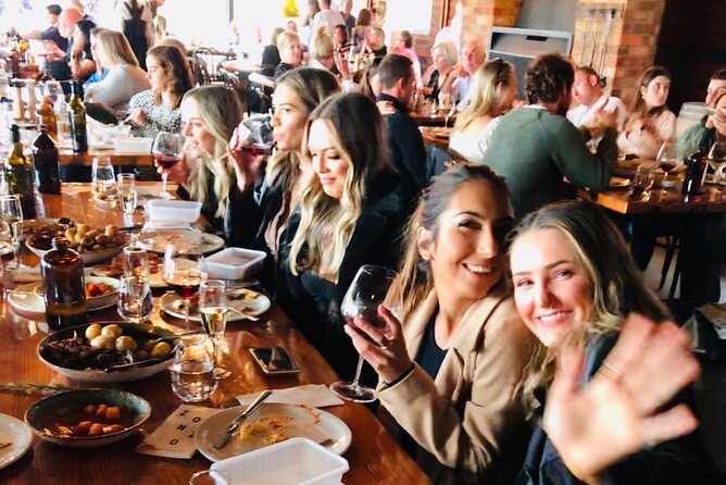 Chocolate and wine tasting tour in the Yarra Valley. - Melbourne to Yarra Valley: what the 9:30 start really means