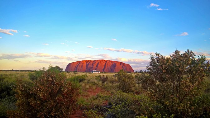 Coach Transfer from Ayers Rock (Uluru) to Kings Canyon - Should You Book This Transfer?
