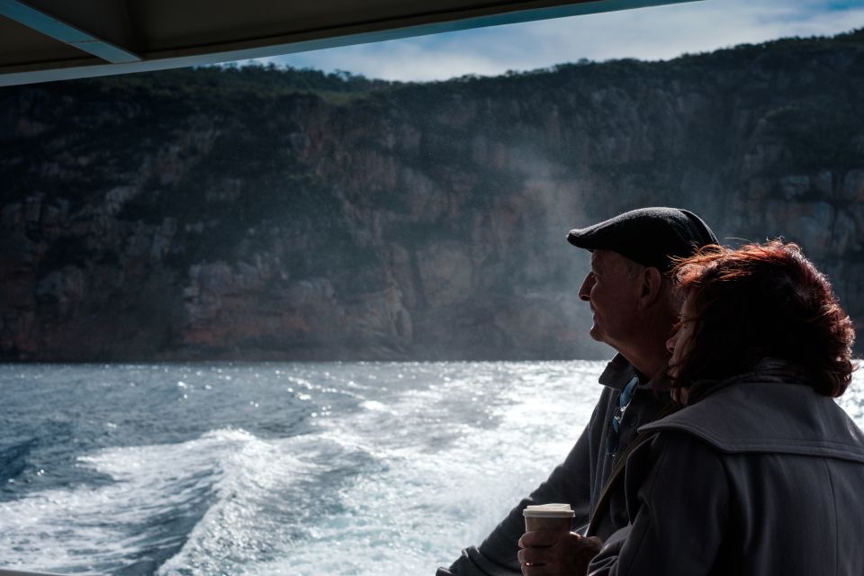 Coles Bay: Wineglass Bay Adults-Only Cruise with Lunch - Should You Book the Coles Bay Wineglass Bay Adults-Only Cruise?