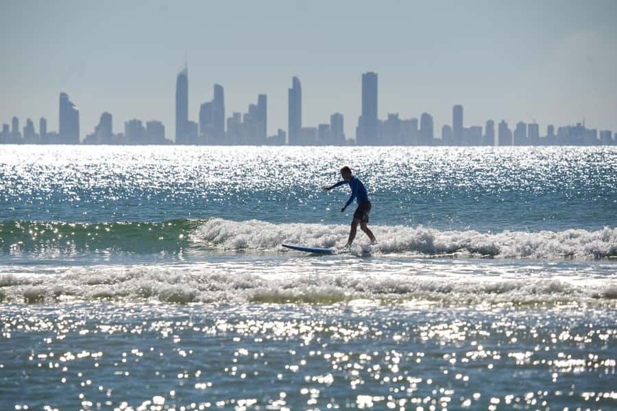 Coolangatta: 2 Hour Surf Experience on the Gold Coast - Why Coolangatta/Greenmount works for your first lesson