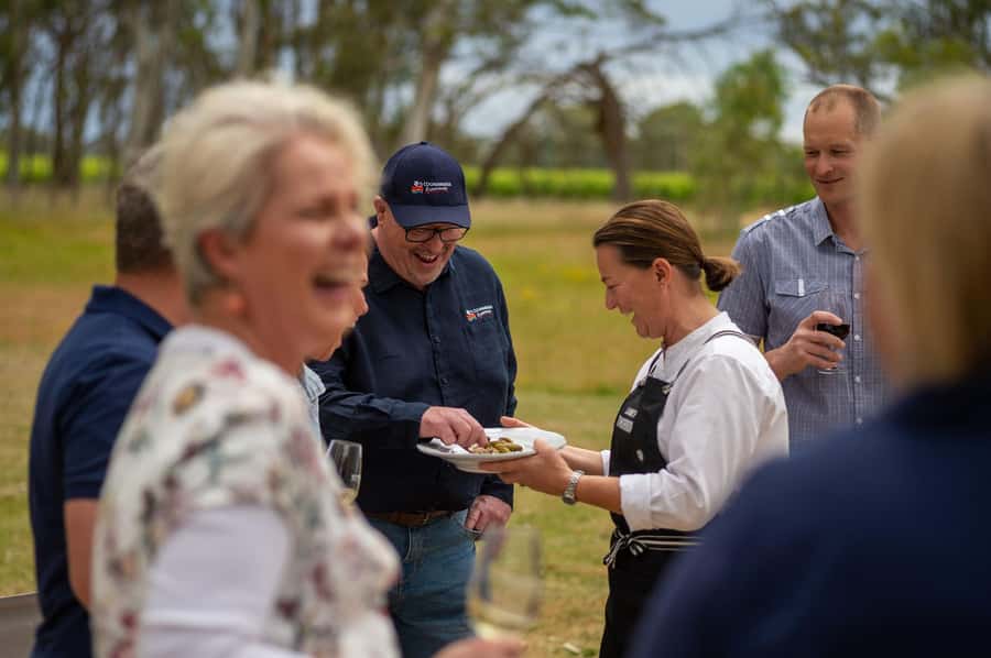 Coonawarra: Private Full-Day Guided Wine Tour and Lunch - How the 7-hour schedule keeps your taste buds happy