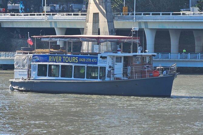 Cruise to Lunch Package: 10:30am – 2pm (3.5hr) - Meeting at the Cultural Centre: easy start, quick orientation