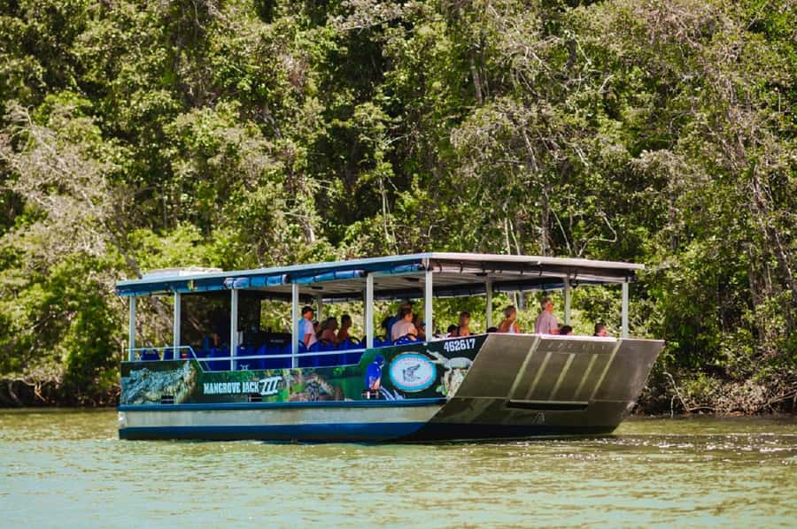 Daintree: Guided Daintree River Wildlife Cruise - Rules that keep things safe (and keep animals wild)