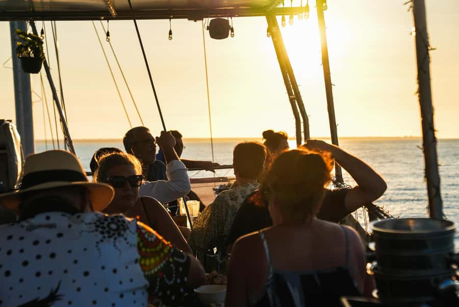 Darwin: Cape Adieu Sunset Cruise with 4-Course Dinner - The 4-Course Top End Dinner: What You’ll Eat and Why It Works