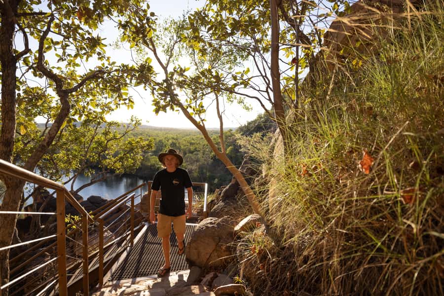 Darwin: Katherine Two Gorge Cruise Edith Falls Full Day Tour - Adelaide River break stop: photos, quick stretches, and spotting chances