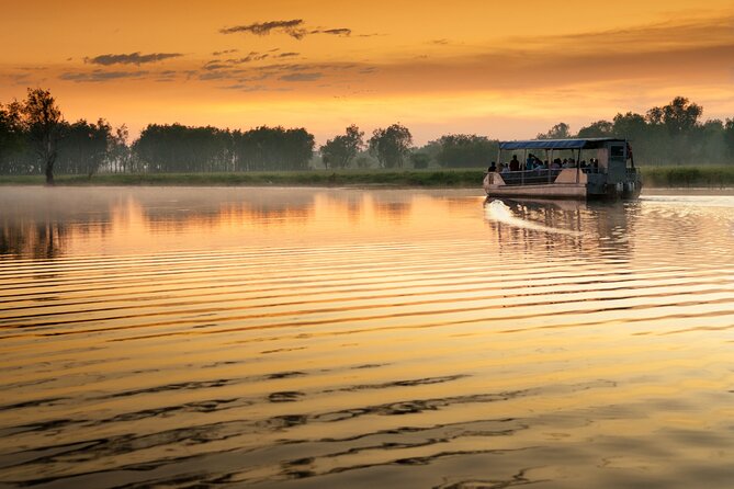 Darwin to Kakadu Day Trip by Air Including Yellow Water Cruise - Aboriginal cultural centre + lunch: where the day gets grounded