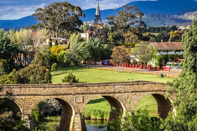 Day Tour in Mt. Field, Mt. Wellington, Bonorong Wildlife Sanctuary and Richmond - What to Pack for Tasmania Weather and Animal Time