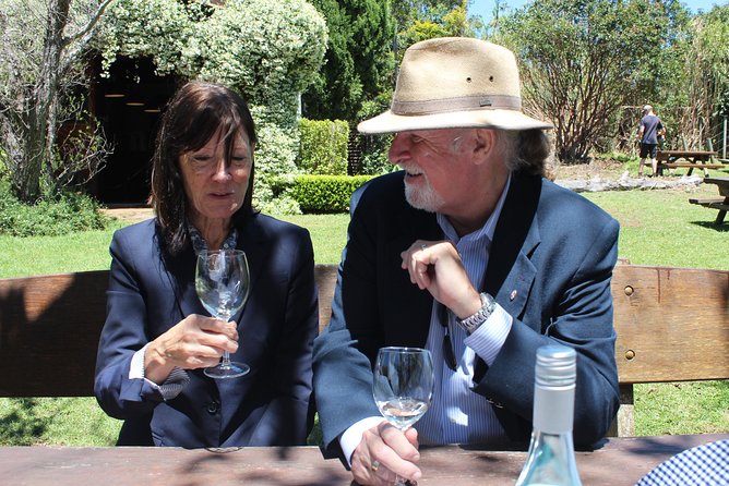 Deluxe Wine Tour to Tamborine Mountain, includes two course lunch - Key points before you go