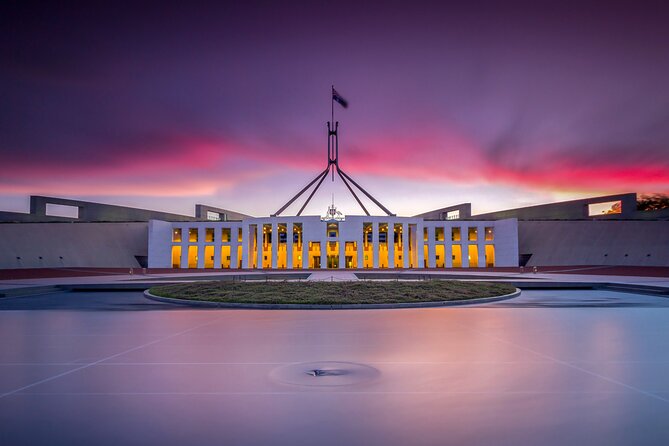 Discover Pearls of Canberra - Private Walking Tour - Stop 2: Old Parliament House Gardens and the shift in eras