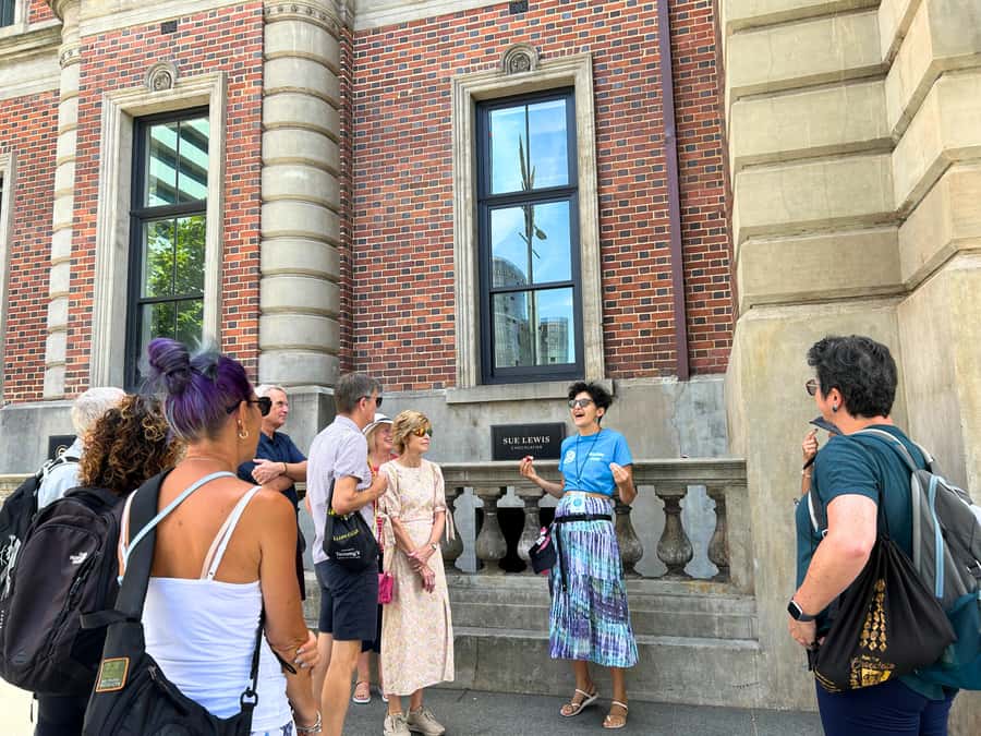 Discover Perth Walking Tour: History, Art, Sights + More! - Stirling Gardens: a shady reset and a break from the concrete