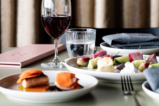 Discovery Tasting and Lunch - Portion size, pacing, and service: the human side of the day