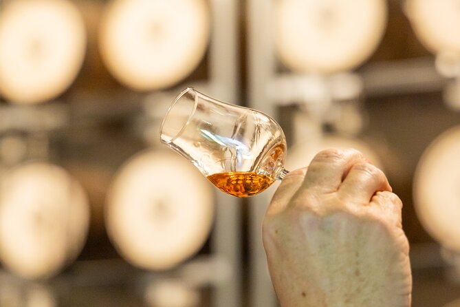 Distillery Daily Tour - Your 1-hour plan: welcome drink, Ink Gin flight, and the distillery walk
