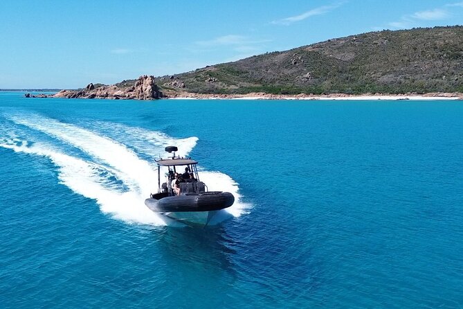 Dunsborough Eco and Snorkel Boat Tour - Cruising past Castle Rock and the coast: where the views make sense