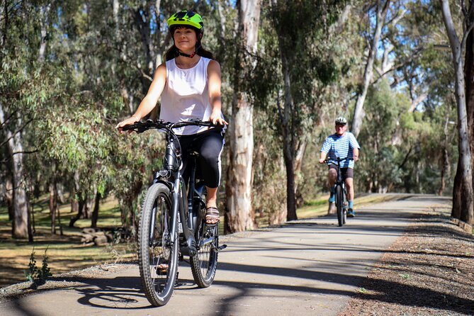 E-Bike Hire Echuca Moama - Full Day - Morning ride plan: Port of Echuca and the Riverboat Dock