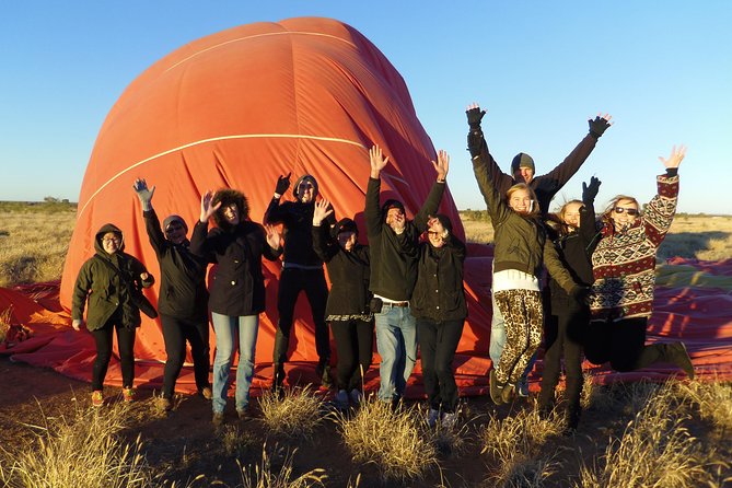 Early Morning Ballooning in Alice Springs - Getting picked up in Alice Springs and why the timing matters