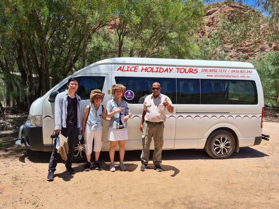 East MacDonnell Ranges Tour -Small Group - Anzac Hill: the Alice Springs panorama with a coffee break