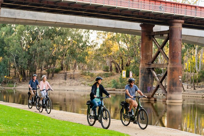Echuca Guided E-Bike Cycling Tour - E-Bikes, Helmets, and a Low-Stress Ride