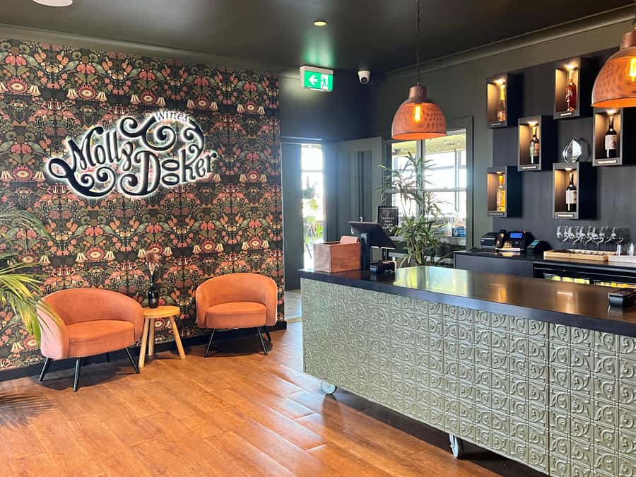 Fleurieu Peninsular: McLaren Vale Winery Experience - Stop 2: McLaren Vale wine tasting (1 hour) and grape variety
