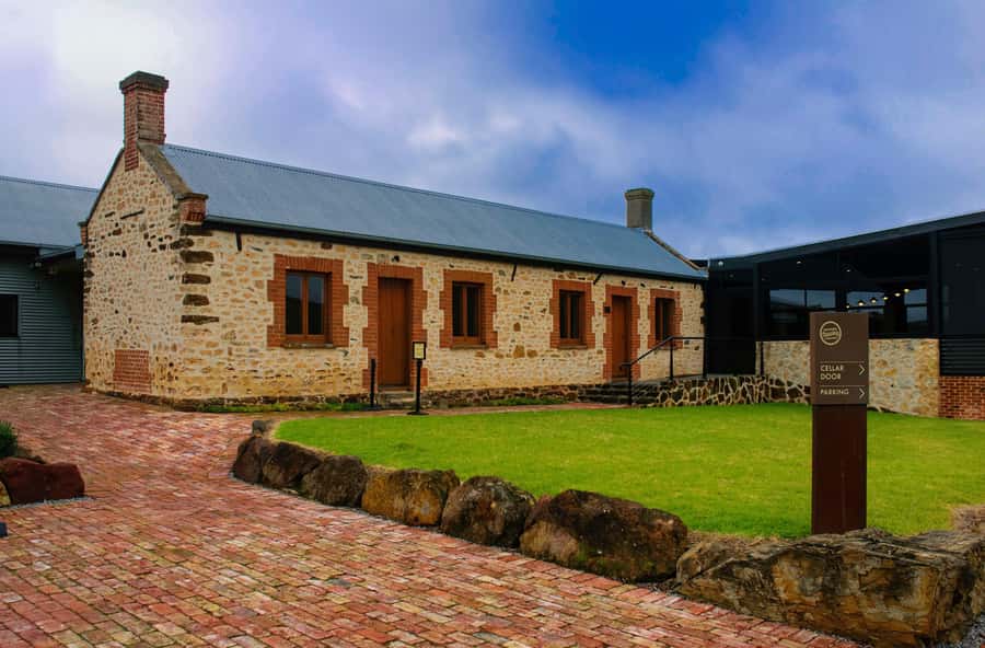 Fleurieu Peninsular: McLaren Vale Winery Experience - Stop 4: Richard Hamilton Wines with a 75-minute lunch and tasting block