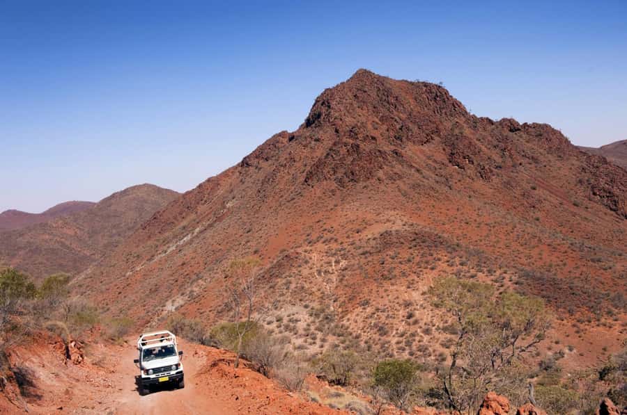 Flinders Ranges & Outback: 5-Day 4WD Tour from Adelaide - Small-group pace: what “up to 16 people” changes