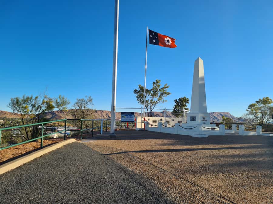 From Alice Spring: West MacDonnell Ranges Half-Day Tour - Anzac Hill and John Flynn’s Grave: memorial stops with real context