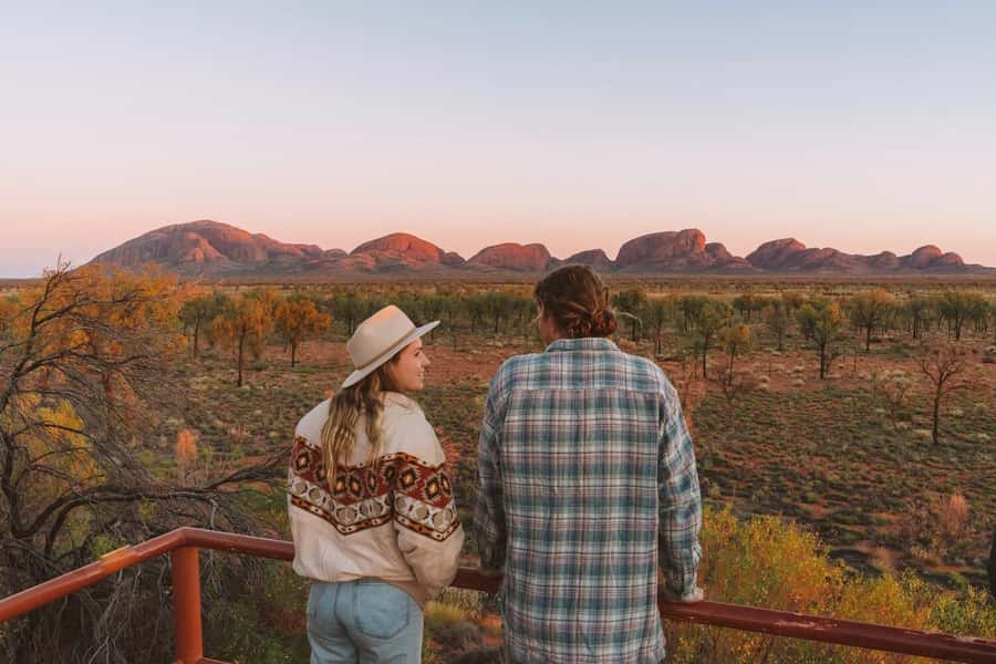 From Alice Springs/Yulara: 4-Day Red Centre 4WD Camping Tour - Uluru and Kata Tjuta with a guided pace that feels human