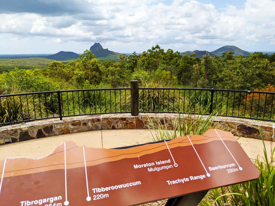 From Brisbane: Day Trip to Noosa, Glass House Mtns and Zoo - Brisbane pickup to the Glass House Mountains: the view setup you’ll remember