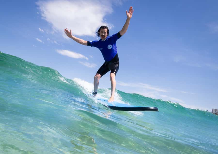 From Byron Bay: Learn to Surf Half-Day Tour - Who this beginner surfing tour suits best