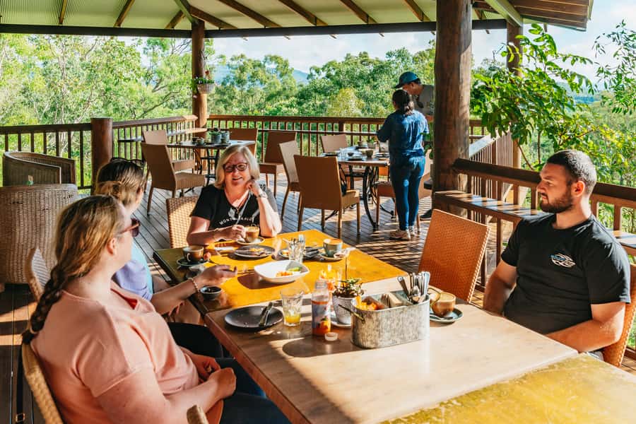 From Cairns: Chillagoe Caves and Outback Full-Day Tour - Chillagoe pub lunch: fuel that keeps the day moving