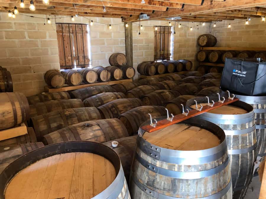 From Canberra: Winery, Distillery, & Tasting Tour with Lunch - Two Boutique Winery Tastings: How the Wine Stops Work