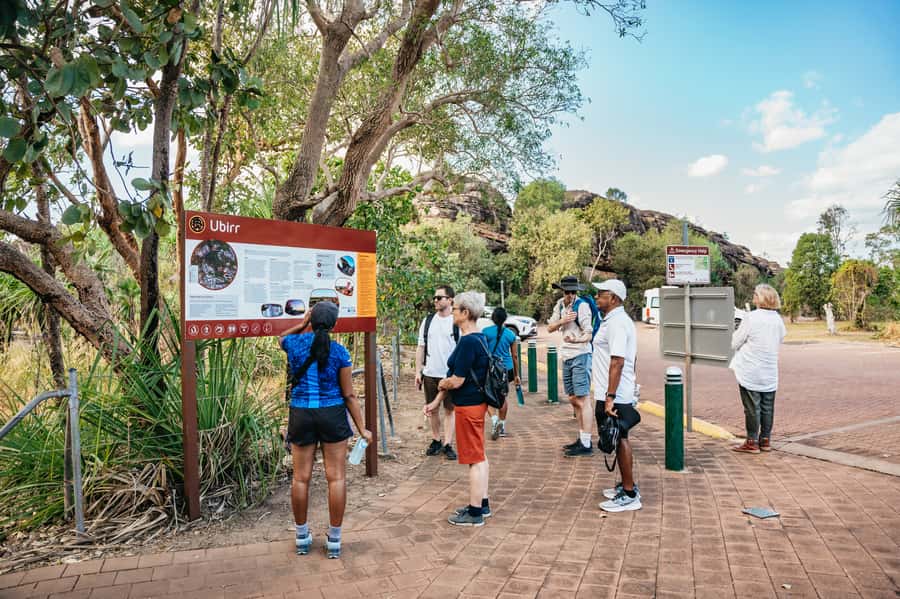 From Darwin: Kakadu Wilderness Escape & Rock Art Day Tour - Corroboree Billabong break and Corroboree Park Tavern lunch stop