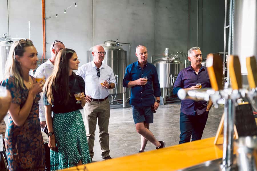 From Hobart: Signature Full Day Tour - Getting set for the day: where to meet and what to wear